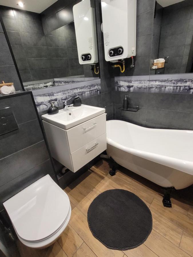 Apartament Na Matejki 斯维诺乌伊希切 外观 照片